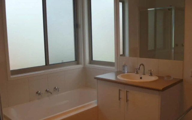 Cowes Holiday Haven - Property NO.1