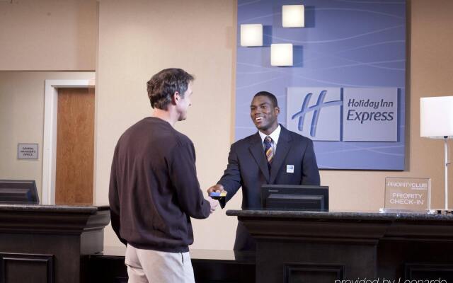 Holiday Inn Express Charleston-Kanawha City by IHG