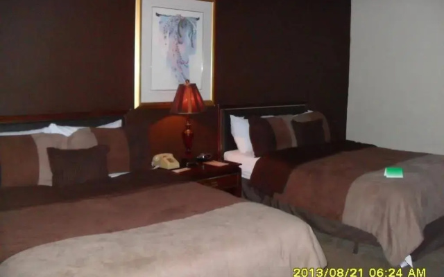 Bicentennial Inn
