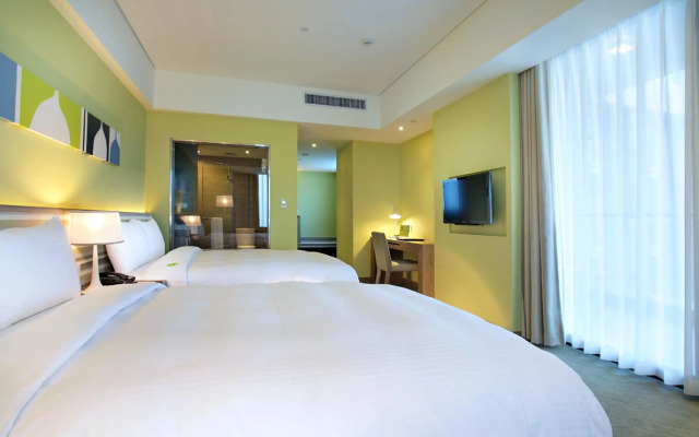 Two Tails Hotel Luzhou