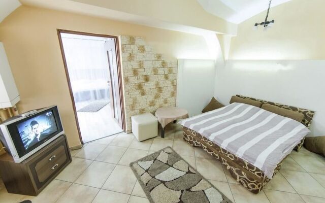 Piata Sfatului Apartments