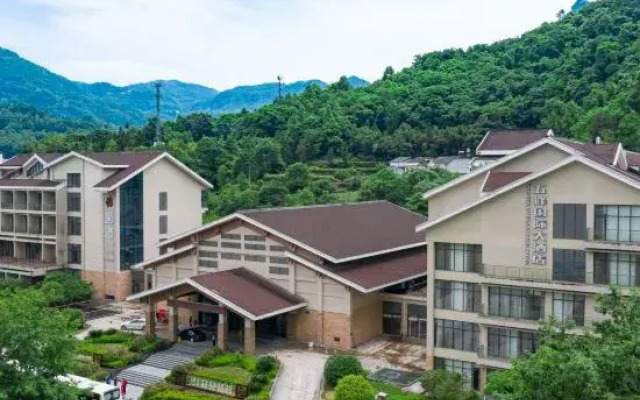 Wufeng International Hotel