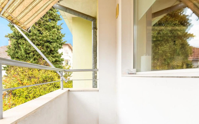 Quiet apartment near the center