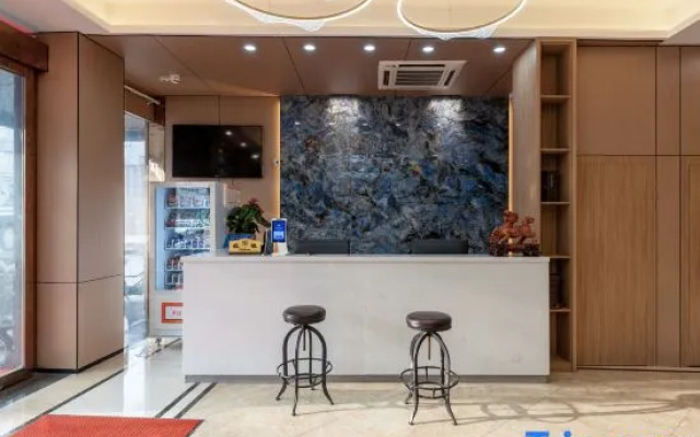 Yisu Qingju Hotel EZ inn (Cixi Xiaolin Branch)