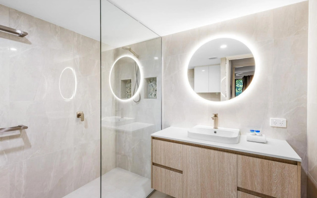 Alexandria Apartments