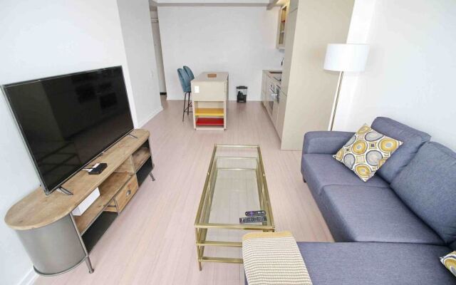 Executive Suite Entertainment District