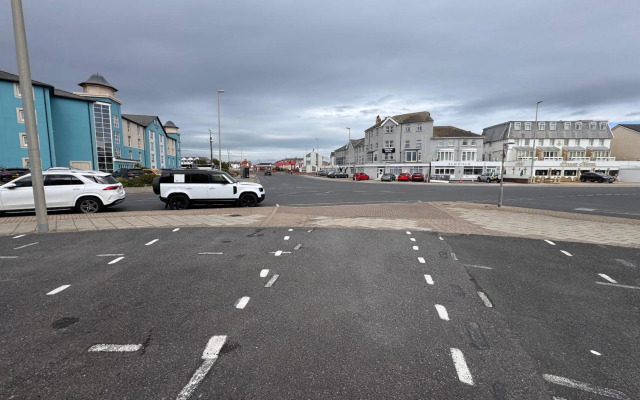 OYO Delton Hotel Blackpool Pleasure Beach