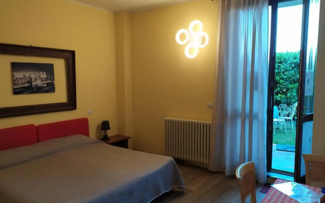 B  B Country House Crema