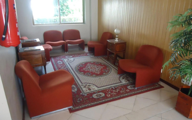 Hotel Meia Lua
