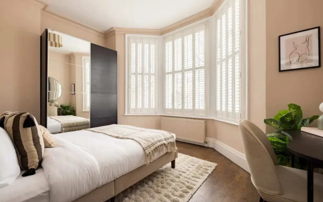The Notting Hill Base - Charming 2bdr With Balcony