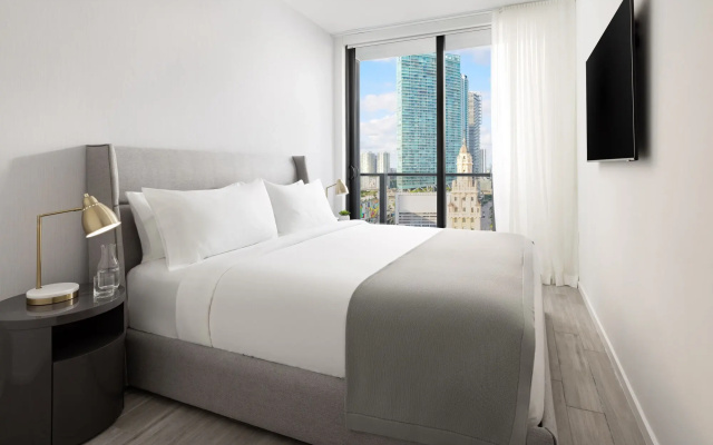 The Elser  Miami