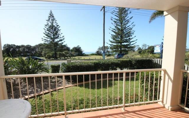 On Marine Kingscliff