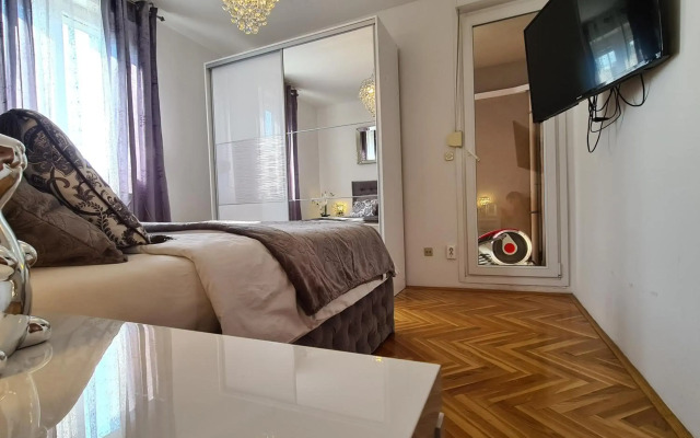Luxurious Apartment Majda, 2 bathrooms and free parking