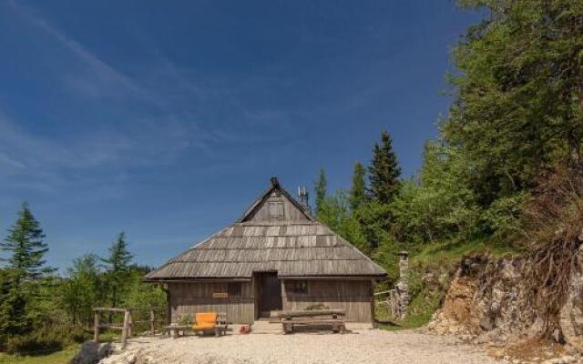 "chalet Pehta - Velika Planina"