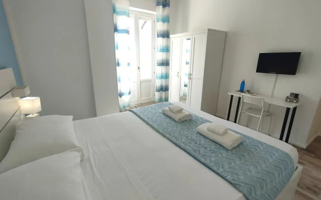 Iris Rooms