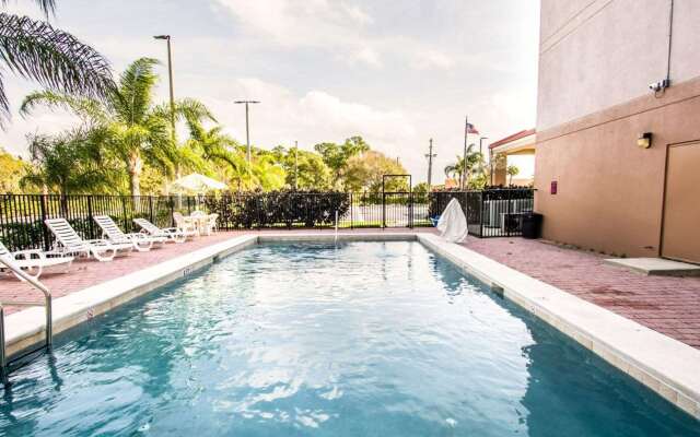 Sleep Inn Fort Pierce I-95