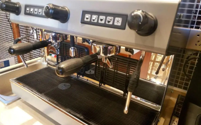 James Joyce Coffetel·Renmin University Metro Station