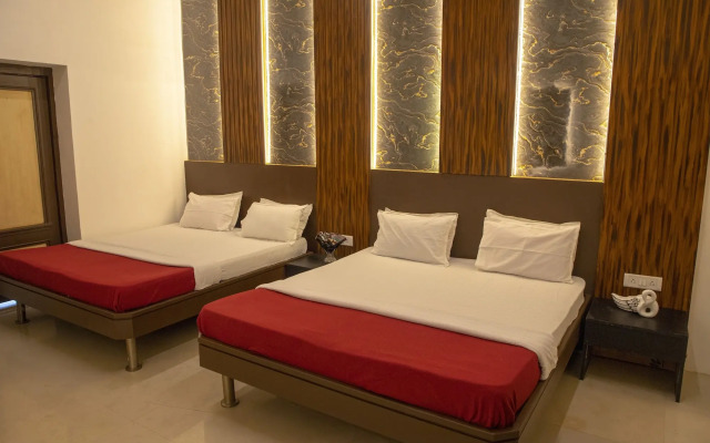 Empire Royale Hotel
