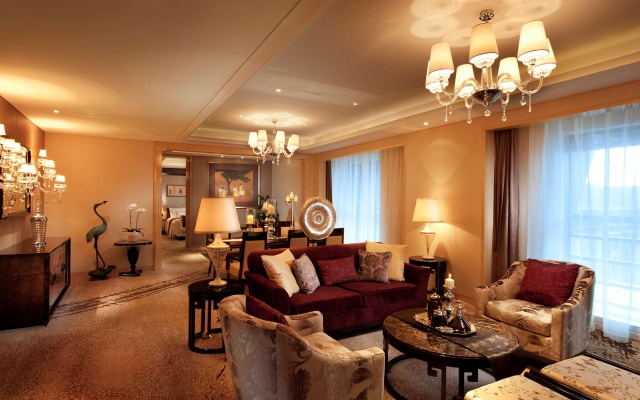 Hilton Xian