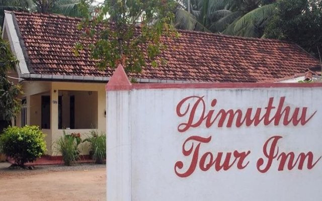 Dimuthu Tour Inn