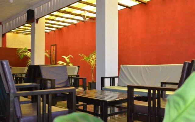 Saara Hotel
