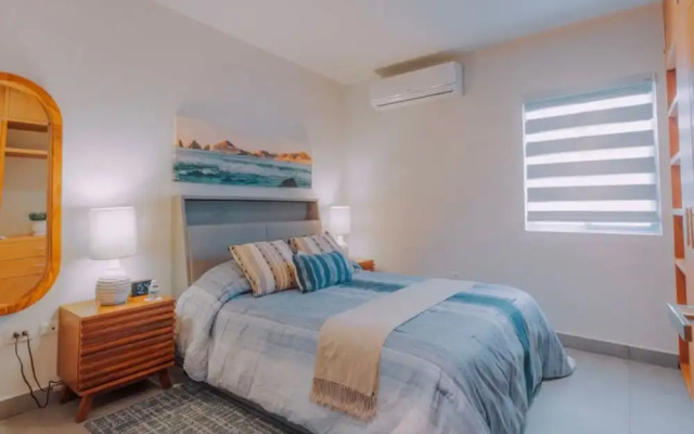 Ocean Condo in the center of Cabo S.L