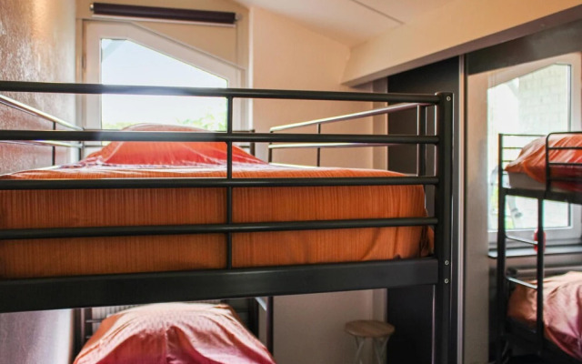 Nice Home in Putten With 2 Bedrooms and Wifi