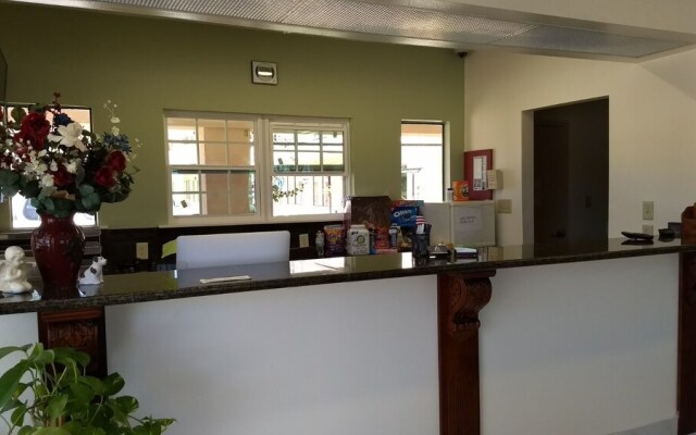 Highland Inn Denham Springs - Baton Rouge East