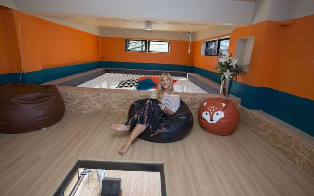 Why Not Hostel and Kitchen
