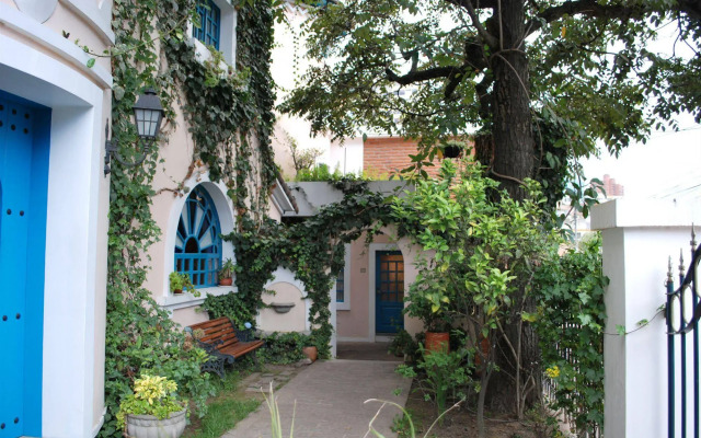 Vieja Cuba Hotel
