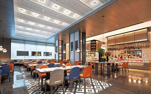 Hampton by Hilton Shantou Railway Station