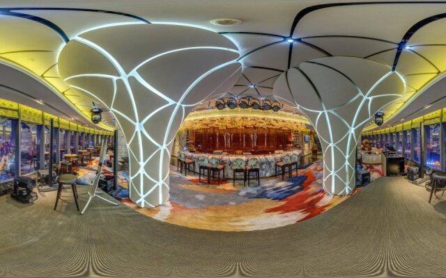 Crowne Plaza Xian by IHG