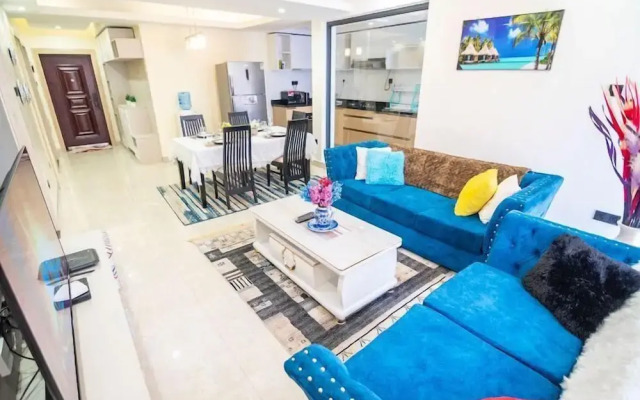 Lux Suites Urban Oasis Apartments