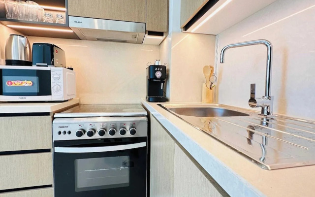 OYO HOME 1349 Burj Crown Luxury 1bed Apartment