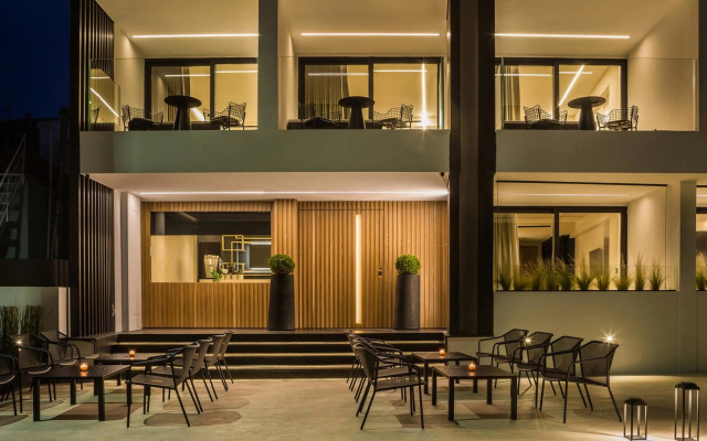 Canale Hotel & Suites