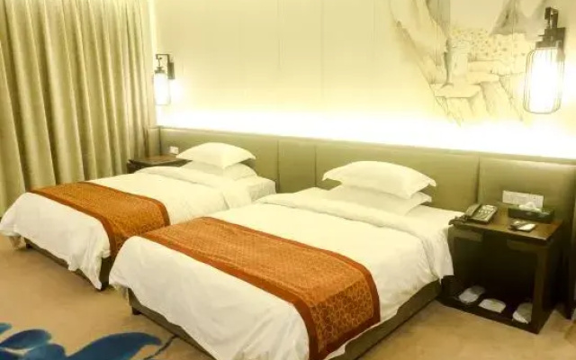 Hakkas Center Hotel