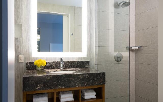 Alma San Diego Downtown, a Tribute Portfolio Hotel