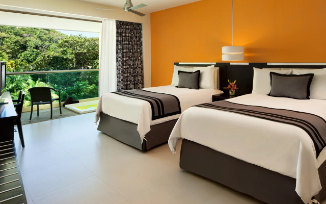 Dreams Huatulco Resort & Spa - All Inclusive