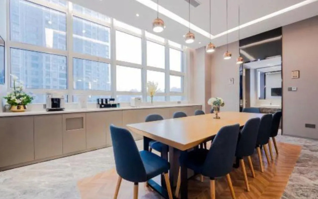 Home Inn Shanghai Bund Temple