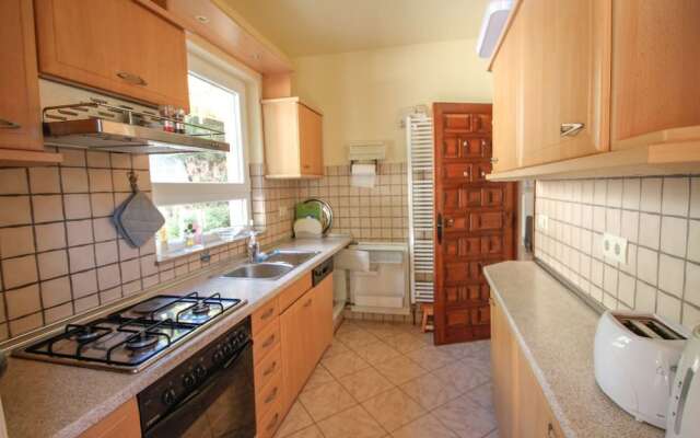 Sola - pretty holiday property with garden and private pool in Benissa