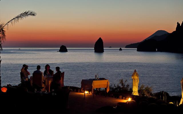 Therasia Resort Sea & Spa - The Leading Hotels of the World
