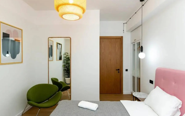 Stylish 2BR apt w huge terrace in Old Tbilisi