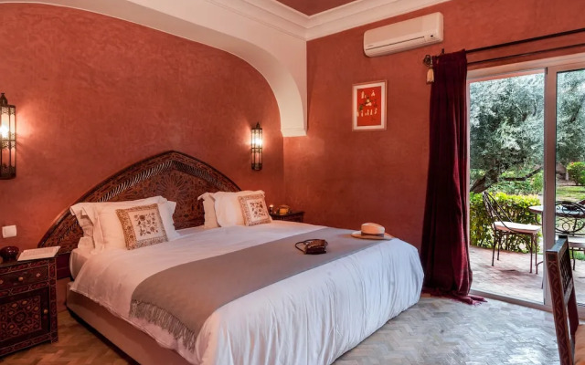 Room in Villa - Charming Villa in the Heart of Marrakech Palm Grove