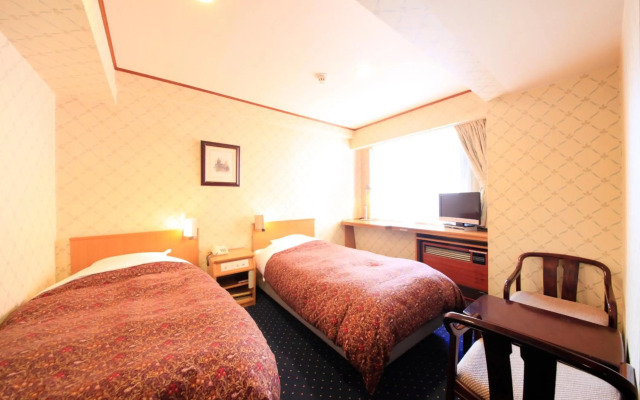 Niigata Station Hotel