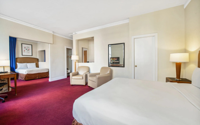Travelodge by Wyndham Downtown Chicago