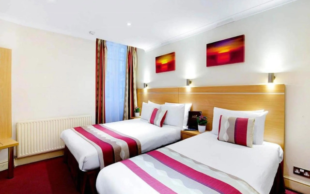 Queens Park Hotel