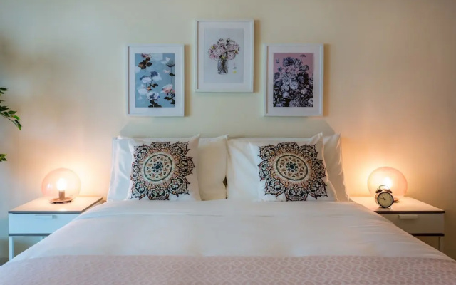 Higuests Vacation Homes Global Lake View - Hotel in ดูไบ - Photo 3