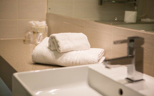 Best Western Bristol North The Gables Hotel