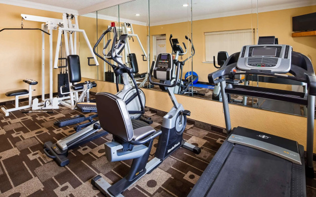 Quality Inn & Suites