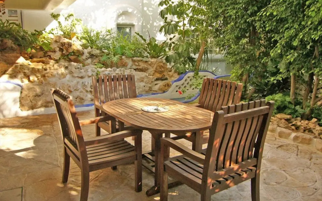 Natz Ti Ha Mexican Style Dowtown Condos